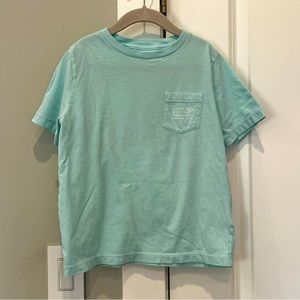 Vineyard Vines Boys Whale Pocket T-shirt (size 7)